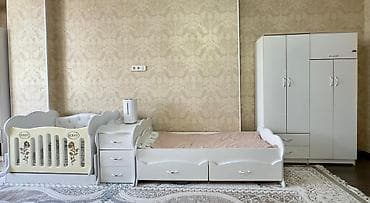 Детский мебельный комплект, белый глянец. Отдельно тоже продается