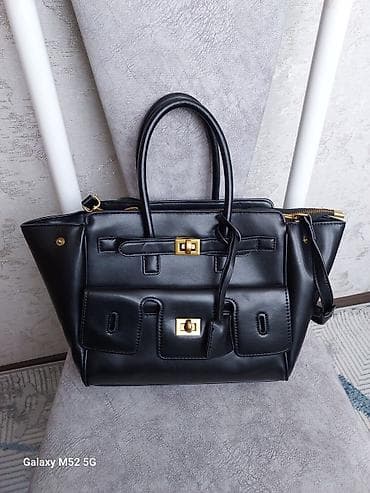 Сумка под Balenciaga, из экокожи . Можно стилизовать несколькими at lalafo.kg Сумка под Balenciaga, из экокожи . Можно стилизовать несколькими