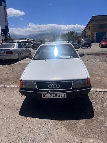 авто элек: Audi 100: 1985 г., 2 л, Кол менен иштөөчү, Бензин, Седан — 3