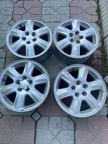 брызговики одиссей: Литые Диски R 15 Subaru, Комплект, отверстий - 5 — 1