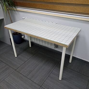 письменный столик: Письменный стол, Б/у — 2