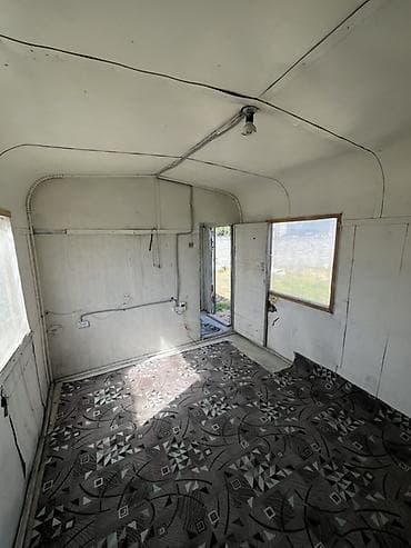 повилон аренда: Передвижная строительная бытовка/вагончик на колесном шасси — 8