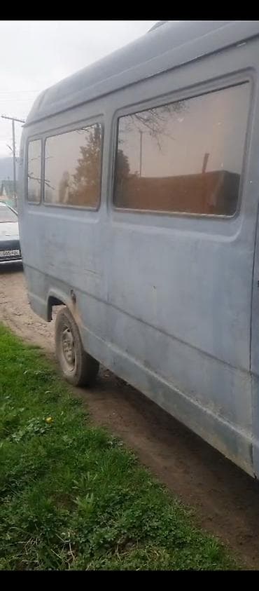 mini kuper: Mercedes-Benz T1: 1991 г., 2.3 л, Ручные, Дизель, Фургон — 3