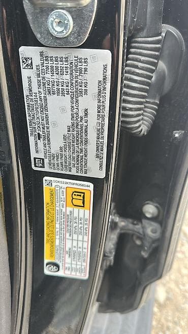 v8: GMC Yukon: 2023 г., 5 л, Автомат, Дизель, Жол тандабас — 3