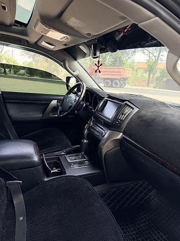 Продажа авто: Toyota Land Cruiser: 2010 г., 4.5 л, Автомат, Дизель — 6