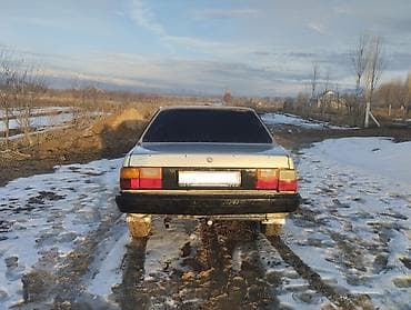 опель зафира б: Audi 80: 1986 г., 1.8 л, Механика, Бензин, Седан — 5