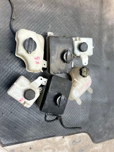 купить крышку расширительного бачка: Бачок Kia Б/у, Оригинал — 2