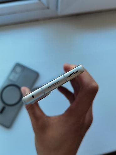 Техника и электроника: Xiaomi, 12S, Б/у, 256 ГБ, цвет - Серый, 1 SIM, 2 SIM, eSIM — 5