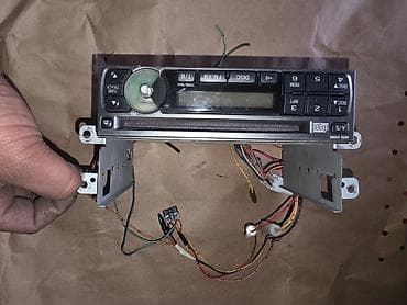 Б/у, 1-DIN, Без системы, Без оперативной памяти ГБ ОЗУ, Без встроенной памяти Гб ПЗУ