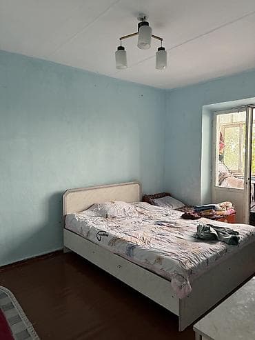 3 комнаты, 65 м², 105 серия, 4 этаж, Старый ремонт