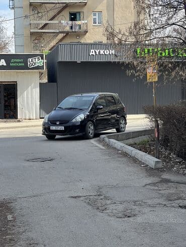 продажа авто в бишкеке и по всему кыргызстану: Honda Jazz: 2008 г., 1.4 л, Автоматические, Бензин, Хэтчбэк — 3