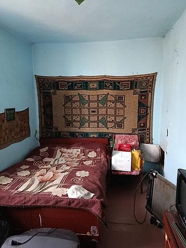 Продажа домов: Продается дом. Жил массив Достук 2 комнаты. S=46m2 участок 5.46 — 5