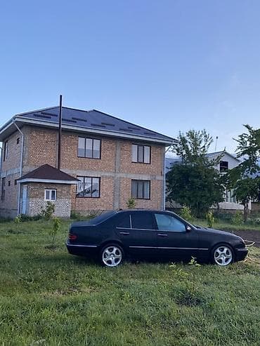 электрик гибрид: Mercedes-Benz E-Class: 2002 г., 4.3 л, Автомат, Газ, Седан — 2