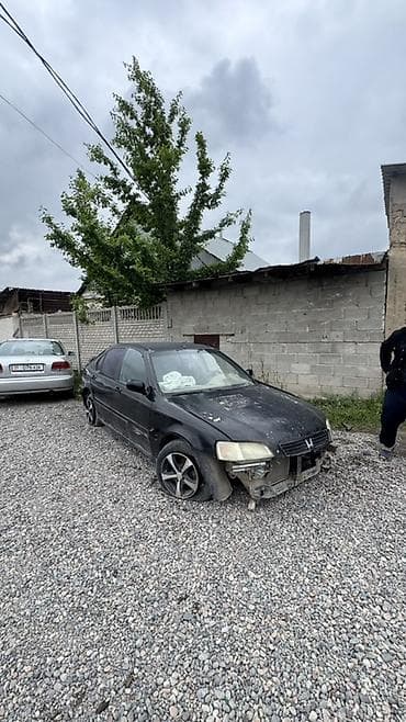 запчаст адисей: Honda Civic: 1999 г., Седан — 1