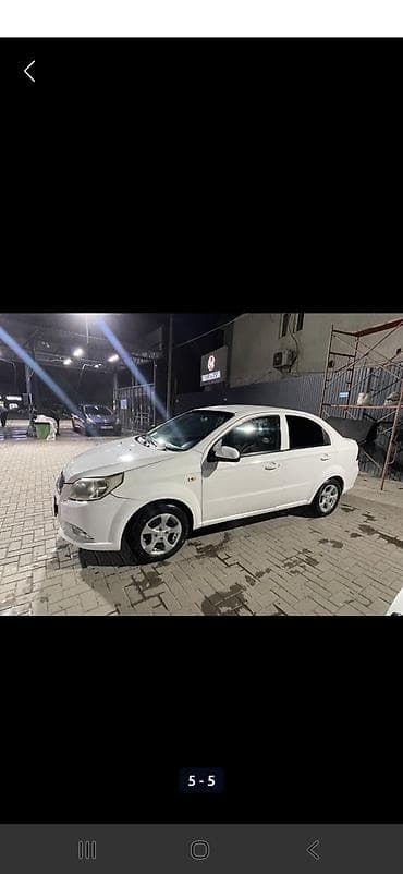 Унаа сатуу: Chevrolet Aveo: 2017 г., 1.5 л, Кол менен иштөөчү, Бензин, Седан — 2