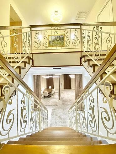 vip: Дом, 260 м², 5 комнат, Риэлтор — 10