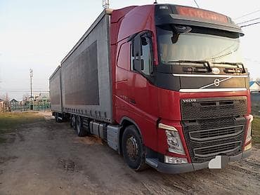 Тягач, Volvo, 2015 г., Тентованный