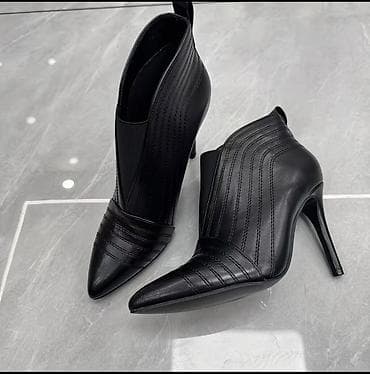 Женские ботильоны осталось 2пары 40 и 41р. На Высокий подьем и