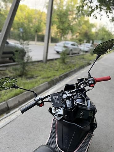 электро мотацикл: Тип скутера 150 куб. см, Бензин, Б/у — 4