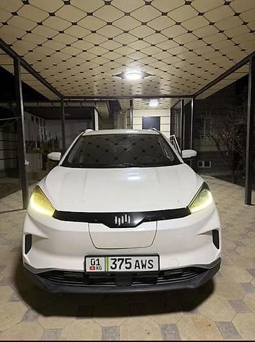 Weltmeister EX5, 2021 г., 140000 км, Передний, В наличии