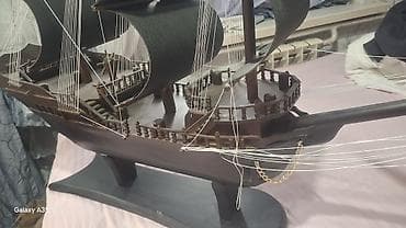 звездные войны: Декоративная модель парусного корабля на подставке - Материал — 1