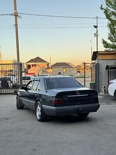 mersedes bens e210: Mercedes-Benz W124: 1994 г., 2.8 л, Автомат, Бензин, Седан — 4