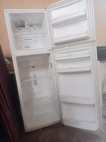 полка над стиральной машиной: Холодильник LG, Двухкамерный — 2