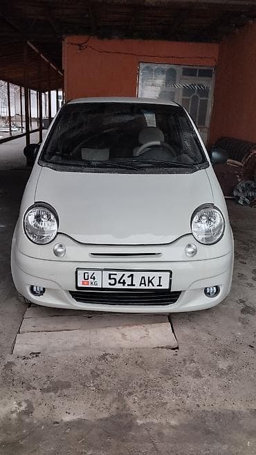 kia xceed: Компактный хэтчбек. Кузов и экстерьер: - 5-дверный кузов, светлый — 10