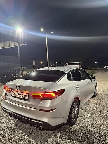Продажа авто: Kia K5: 2018 г., 2 л, Автомат, Газ, Седан — 9