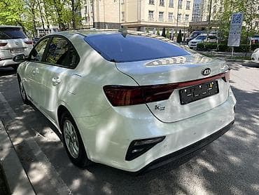 changan deepal: Kia K3: 2021 г., 1.6 л, Вариатор, Бензин, Седан — 3