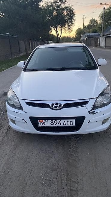 муссо автомобиль: Hyundai i30: 2009 г., 1.6 л, Автомат, Бензин, Хэтчбэк — 1