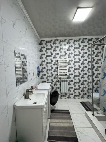 срочно продаю дом район рабочий городок: Үй, 200 кв. м, 8 бөлмө, Менчик ээси, Евро оңдоо — 7