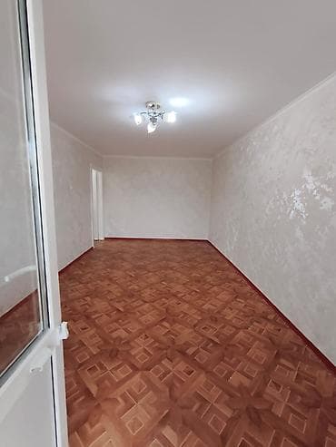 Батирлер: 1 бөлмө, 32 м², 4-мкр 104-серия, 3 кабат, Косметикалык оңдоо — 4