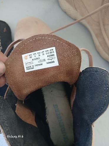 Батинкелер, 39, Timberland, Колдонулган, түсү - Саргыч боз — 1