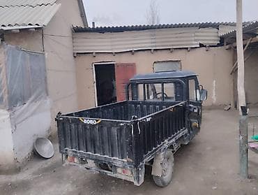 китайский фура: Легкий грузовик, Стандарт, Б/у — 3