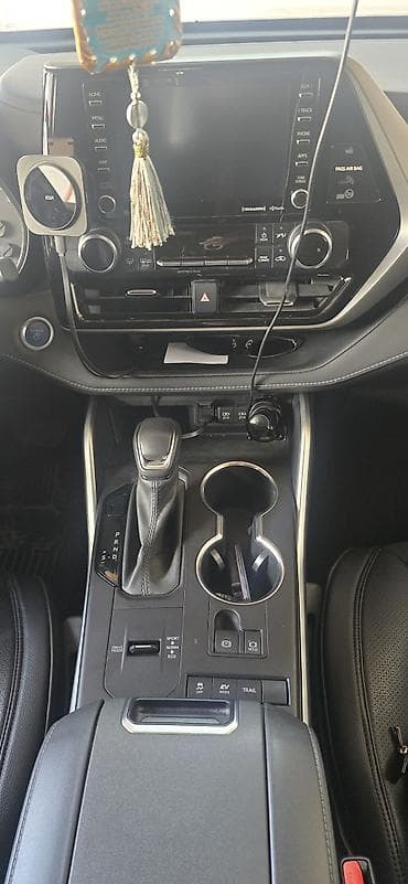 highlander 2012: Toyota Highlander: 2020 г., 2.5 л, Вариатор, Гибрид, Внедорожник — 7