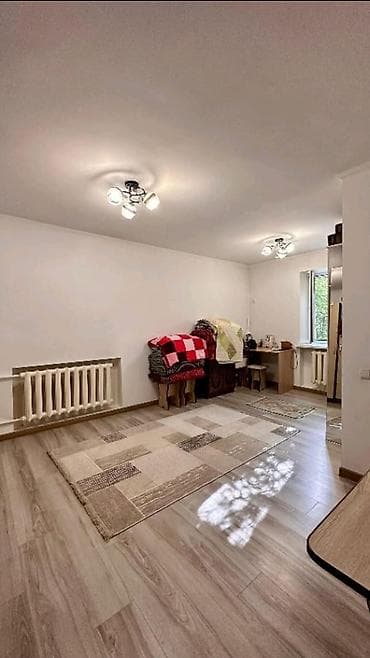 душанбин: 1 комната, 30 м², Душанбинка Хрущевка, 1 этаж, Евроремонт — 8