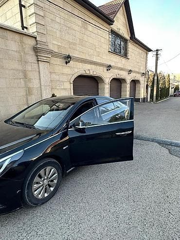 kia 2018: Hyundai Sonata: 2018 г., Автомат, Бензин, Седан — 2