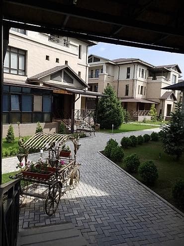 набережный: 2 комнаты, С мебелью полностью — 1