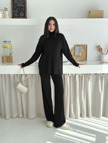 Женский костюм двойка Свитер с высокой горловиной Брюки прямого кроя