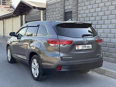 byd e2 2023: Toyota Highlander: 2017 г., 3.5 л, Автомат, Бензин, Кроссовер — 3