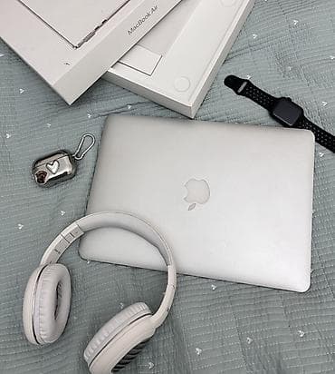 электронные книги бишкек: Apple MacBook Air 13" - Корпус из алюминия, цвет Silver - Экран 13" с — 5