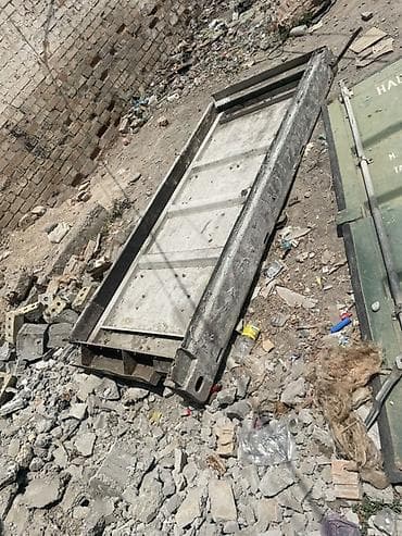 сниму контейнер: Двери и рама от морского контейнера Описание: - Комплект — 2