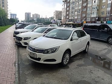 BYD: BYD Qin: 2018 г., Автомат, Электромобиль, Седан — 2