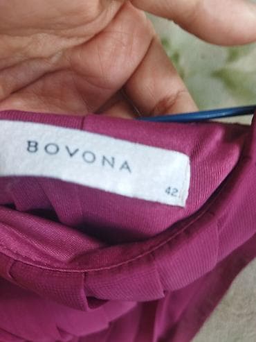 мужские черные джинсовые куртки: Платья по 700 сом. Приятная к телу ткань Район Юнусалиева — 2