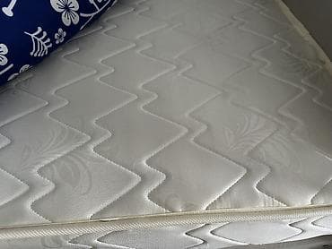 single bed mattress: Матрас пружинный, стандартного размера для односпальной кровати — 2