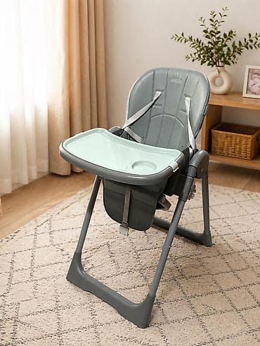 Стульчик для кормления в отличном состоянии цена 2800 at lalafo.kg Стульчик для кормления в отличном состоянии цена 2800