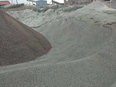 Декор и интерьер: Щебень и ПГС (песчано-гравийная смесь) - Фракции: ориентировочно 5–20 — 2