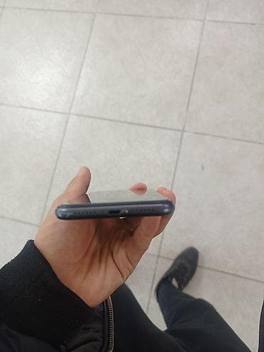 iphone 3g: IPhone 11, Черный — 4