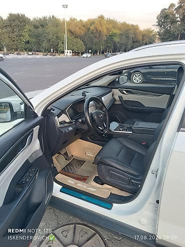 bmw 540: Weltmeister EX5, 2021 г., 108000 км, Передний, В наличии — 5